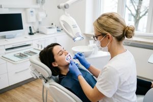 blanqueamiento dental en clinica dental javaloyes