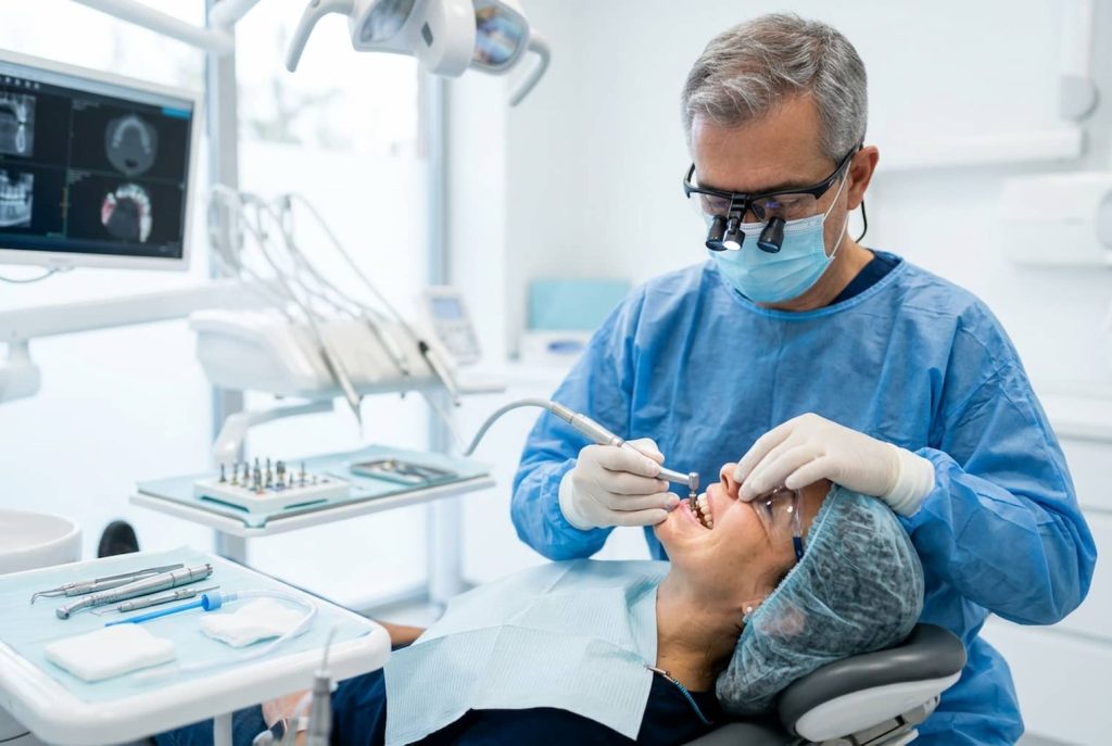 implantes dentales sin cirugía